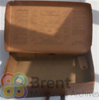 TH\CT\Museum catalogue\3D objects\1999_70_1_th.jpg; 1999.70.1a-c; ;